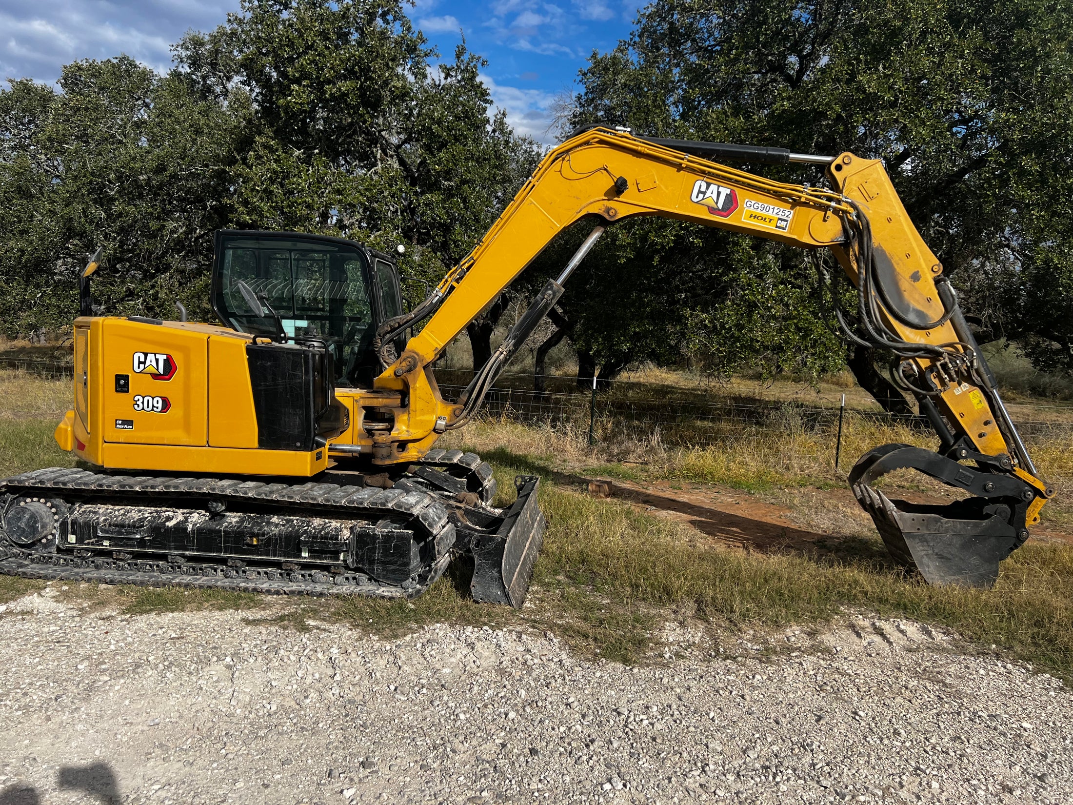 Used 2022 Cat 309 excavator