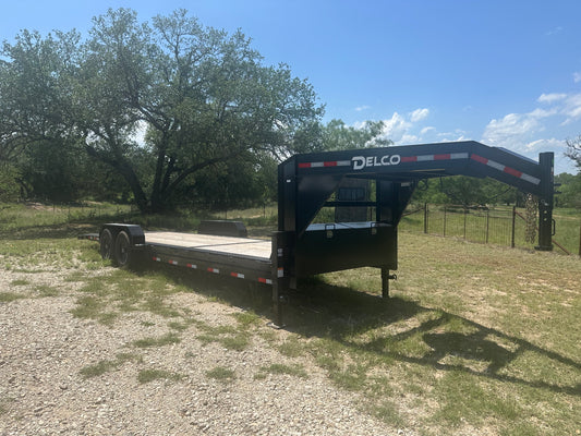 Delco 83" x 24' 8' deck Tandem Gooseneck Tilt 7786