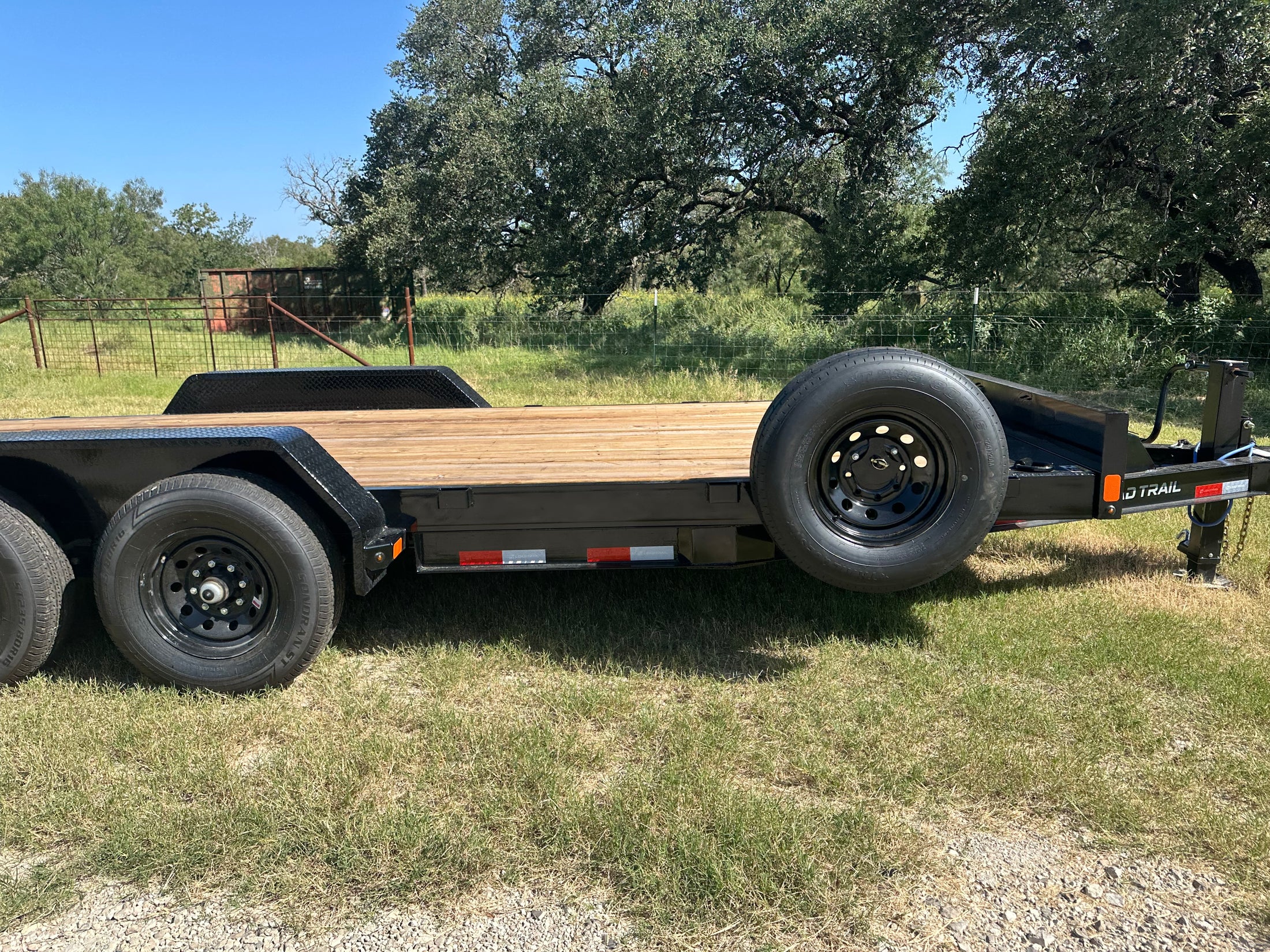 LoadTrail 83"x20" Rapid Loader Tilt Deck I-Beam Frame- 9241