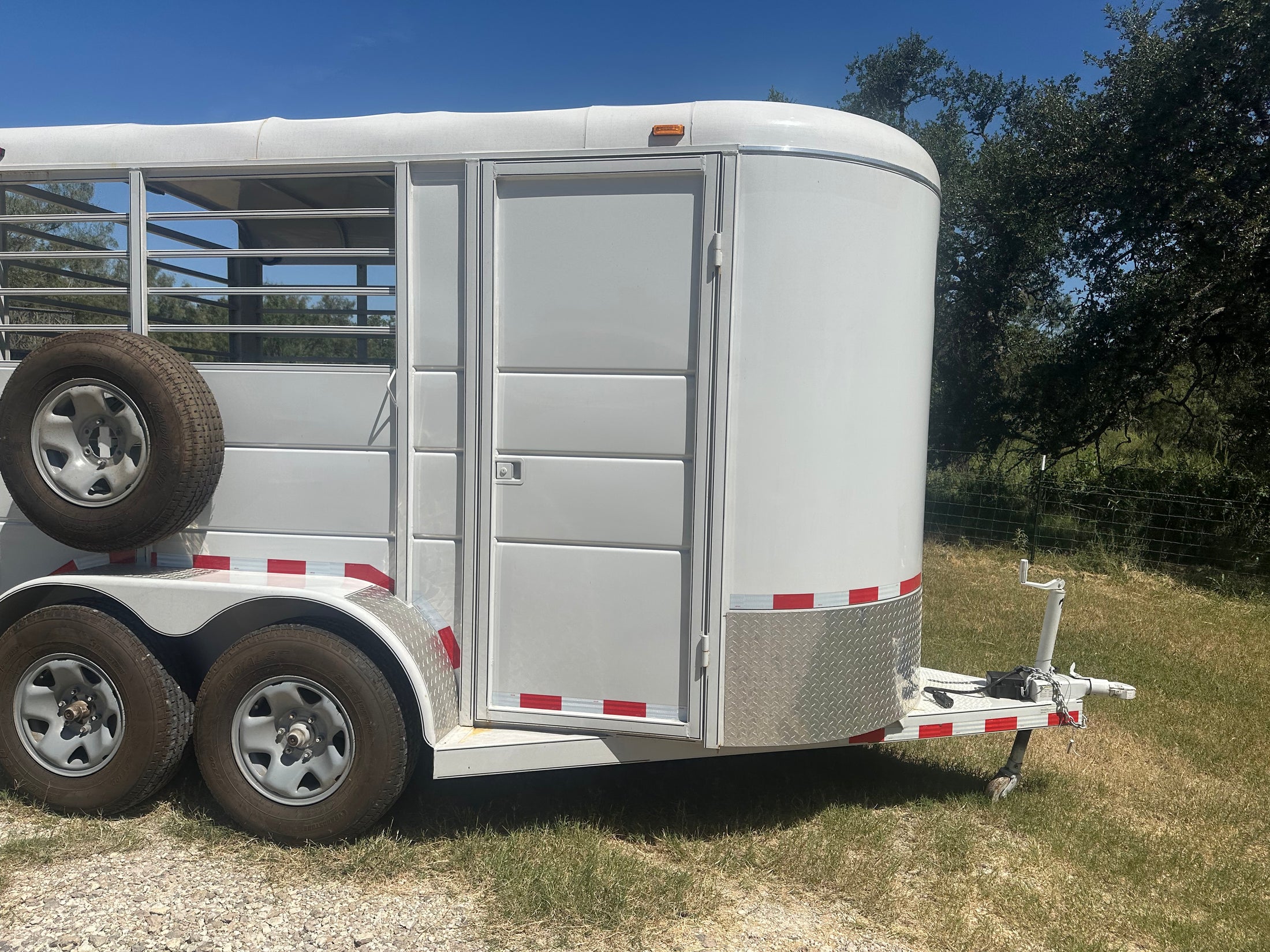 USED 2022 Calico 6x12 White 2 Horse Slant Bumperpull Trailer- 0566
