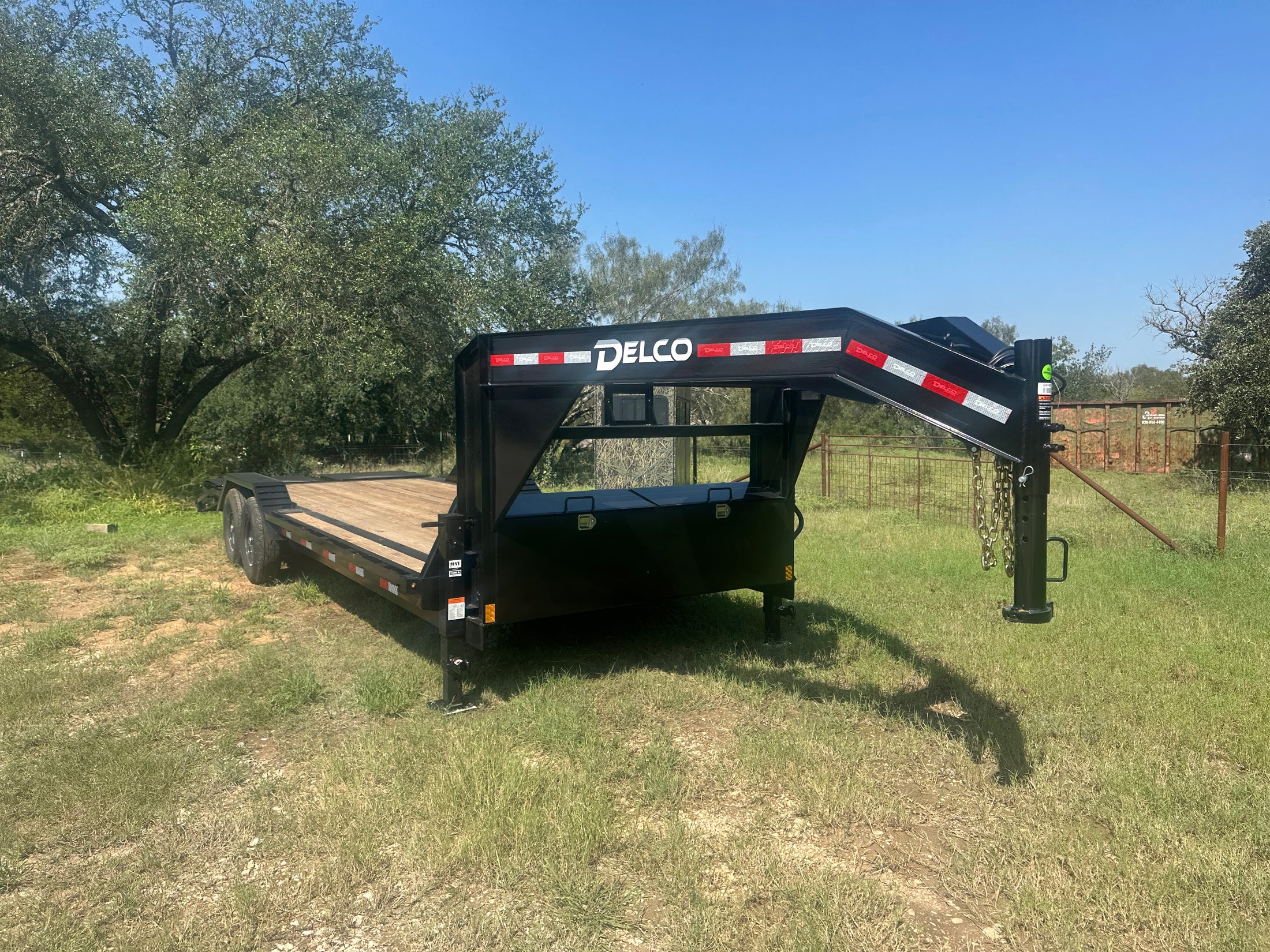 Delco Carhauler 2026 - 102"x24' Gooseneck - 1431