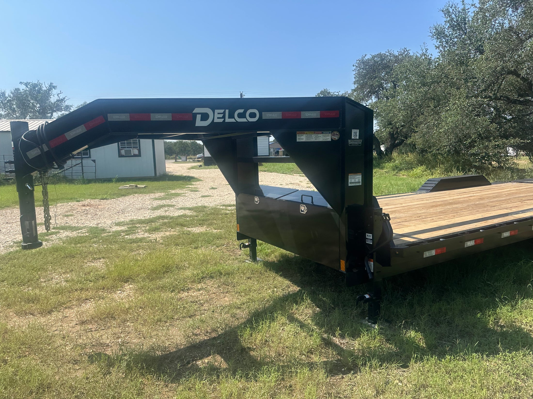 Delco Carhauler 2026 - 102"x24' Gooseneck - 1431
