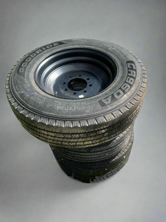 Tire/Wheel - 18ply 17.5" all steel wheels black