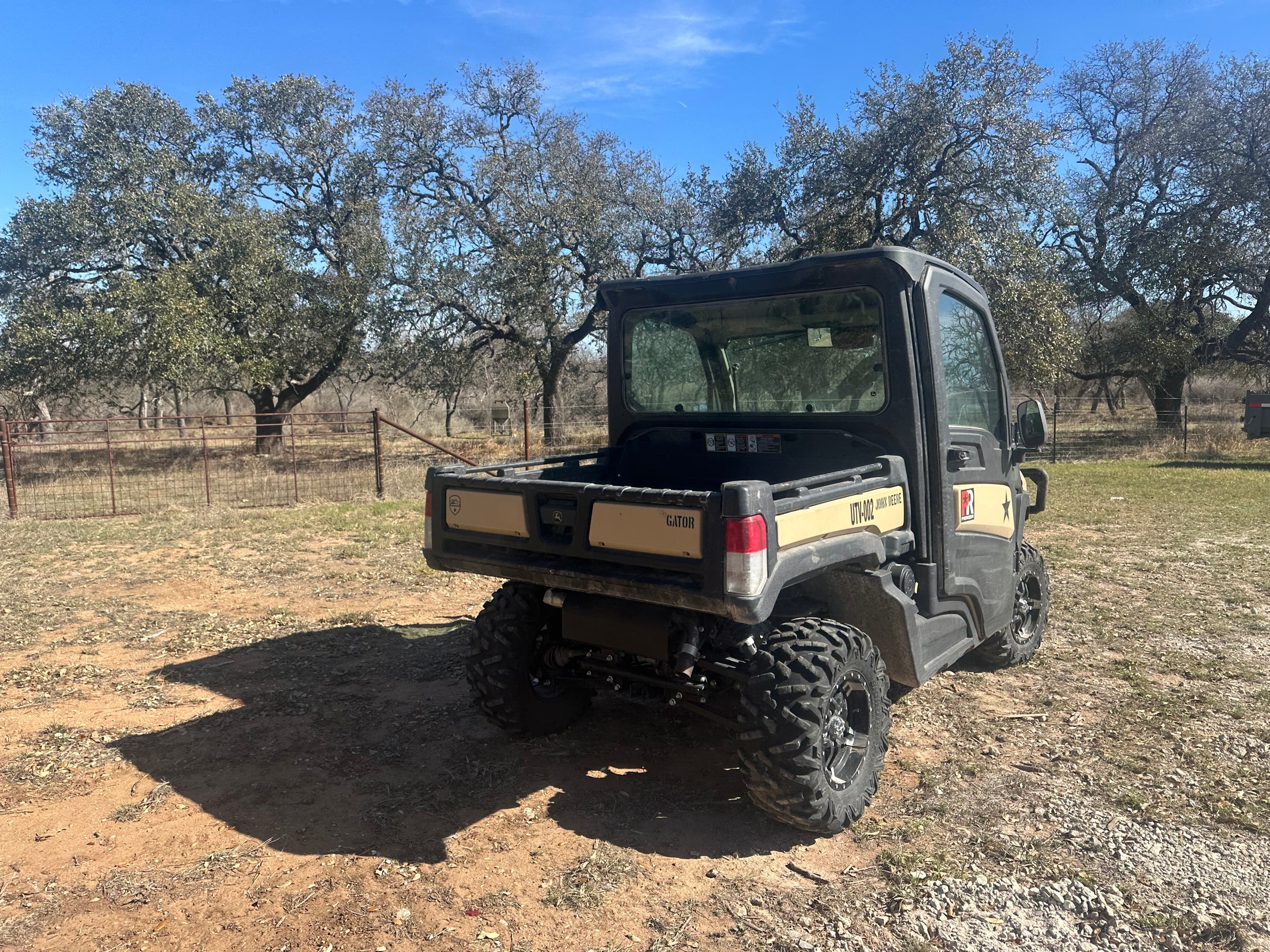 USED 2023 John Deere Side by Side XUV835M - 0359