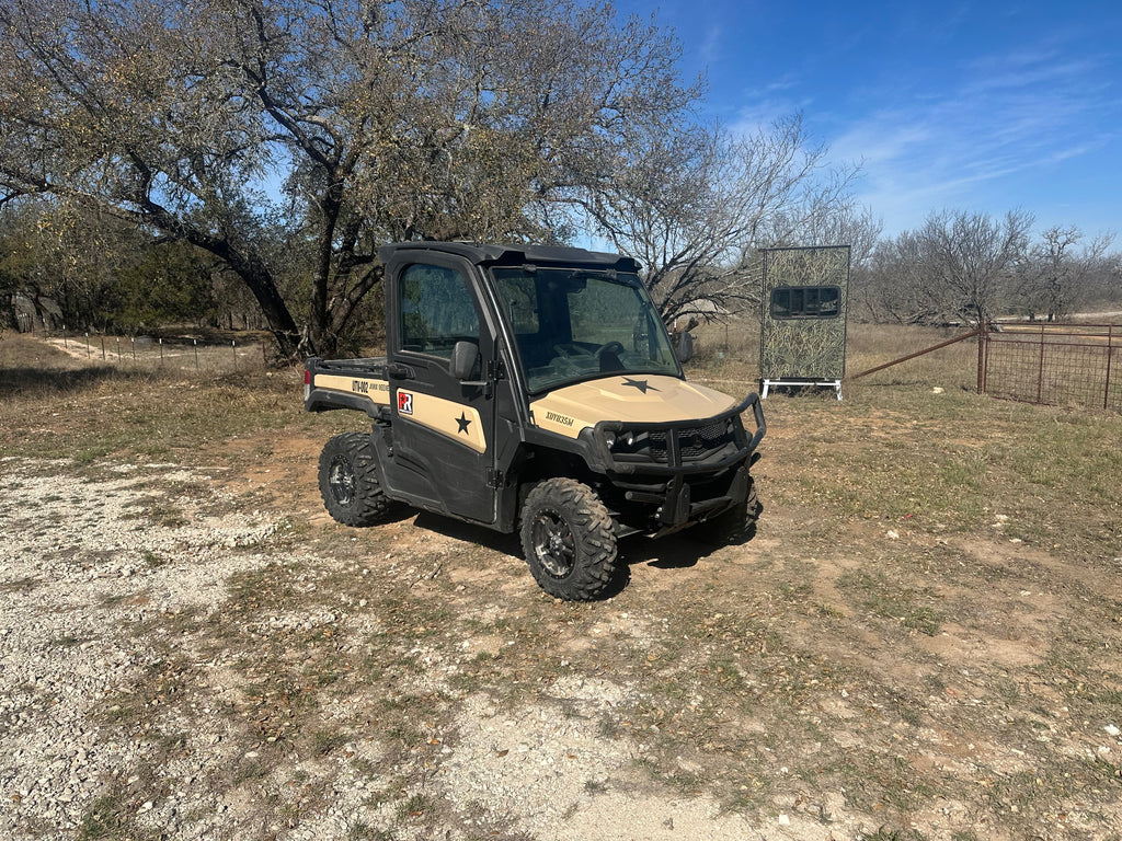 USED 2023 John Deere Side by Side XUV835M - 0359