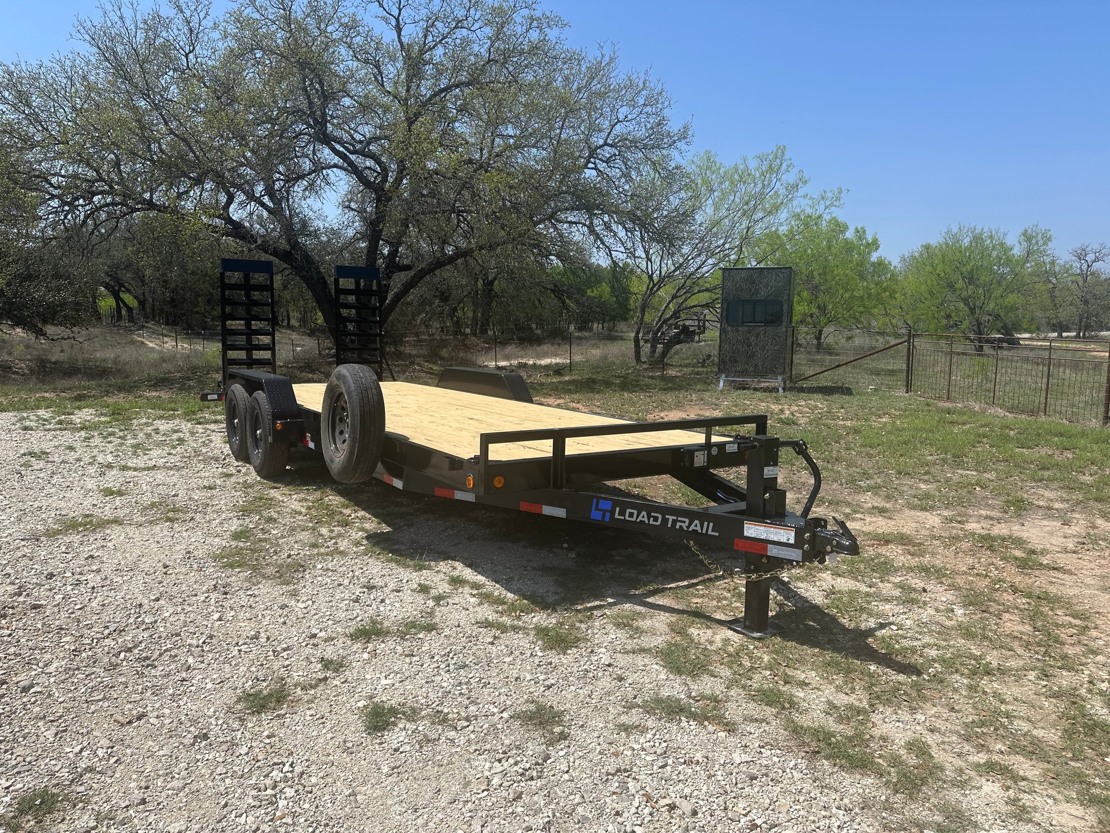 LoadTrail 83" x 22' TCarhauler CH8322072 - 2182