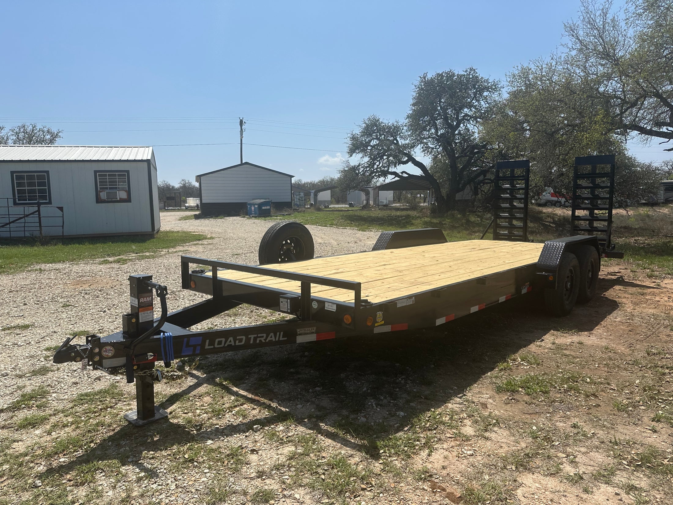 LoadTrail 83" x 22' TCarhauler CH8322072 - 2182