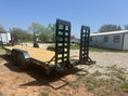 Load image into Gallery viewer, LoadTrail 83" x 22' TCarhauler CH8322072 - 2182
