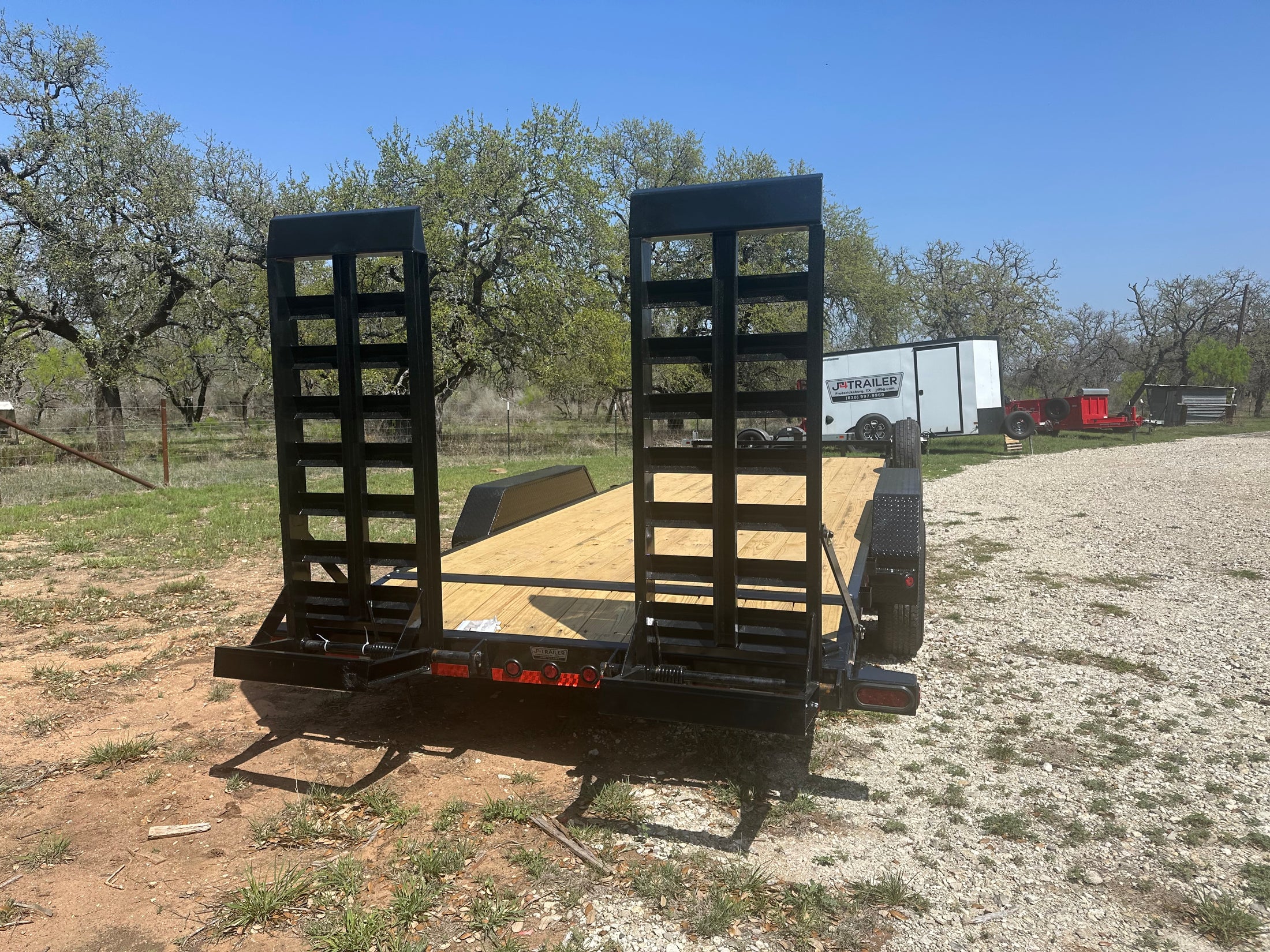 LoadTrail 83" x 22' TCarhauler CH8322072 - 2182