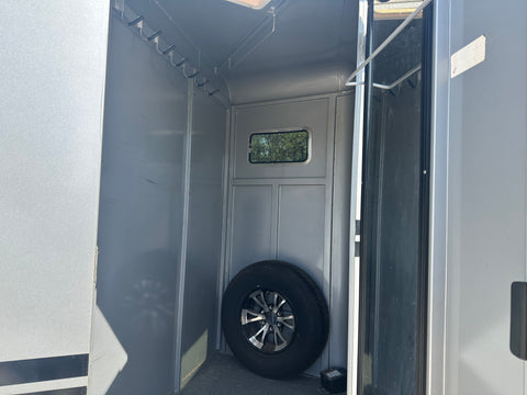USED 2022 Brut 3 Horse Slant Trailer Grey-1004