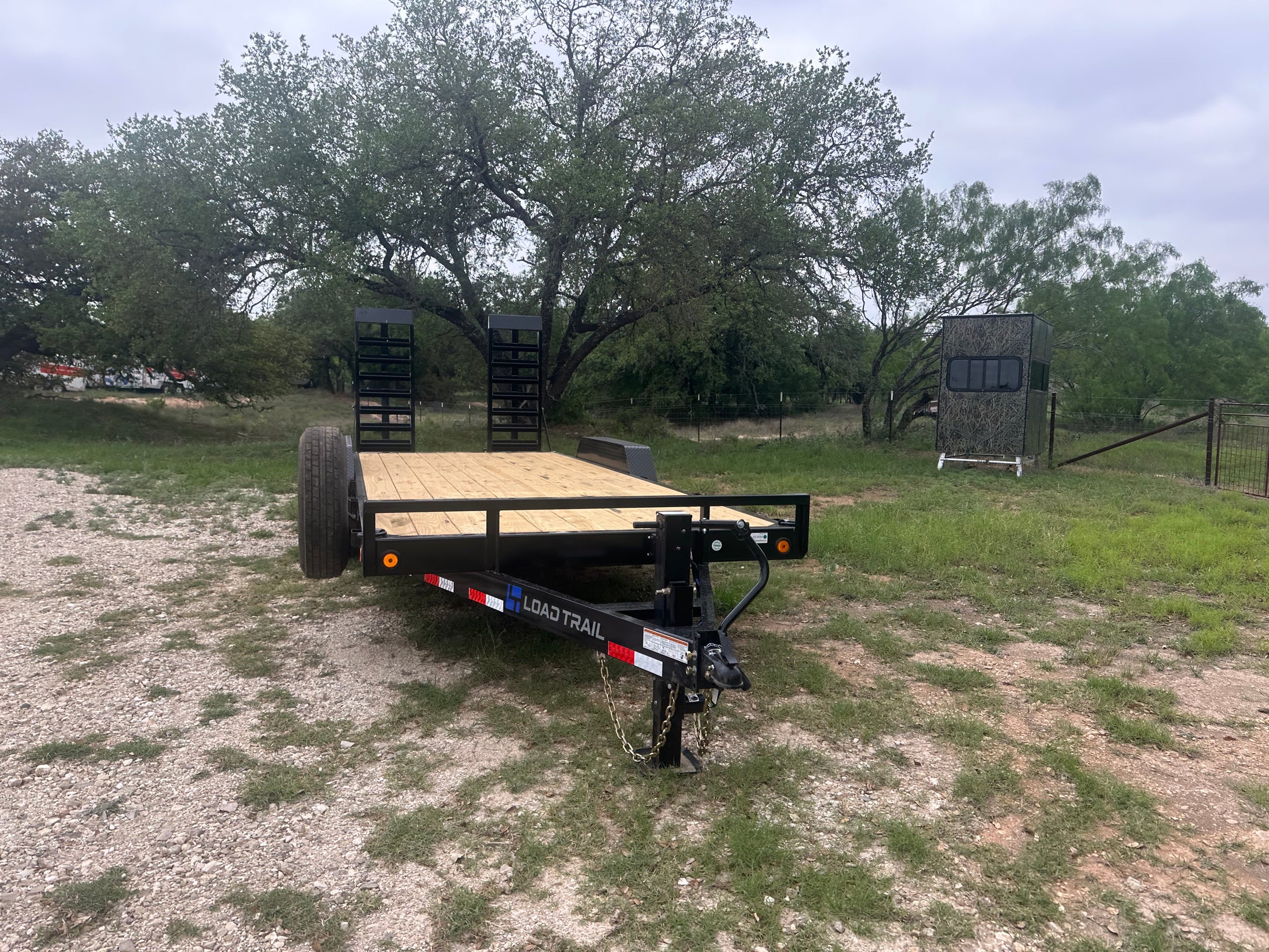 LoadTrail 83" x 20' TCarhauler w/ stand up ramps CH8320072 - 3584