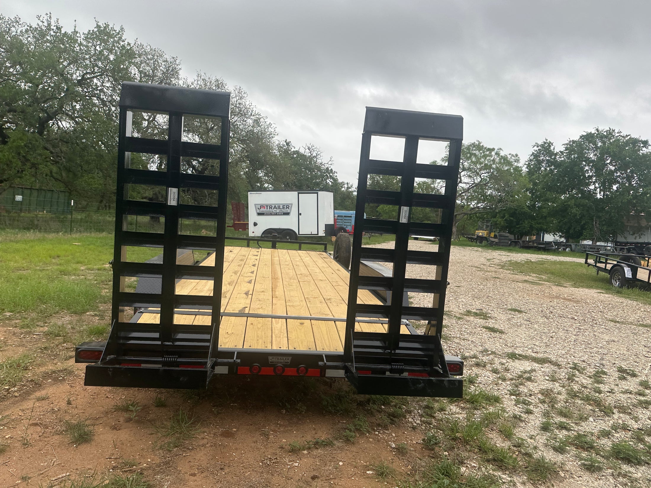 LoadTrail 83" x 20' TCarhauler w/ stand up ramps CH8320072 - 3584