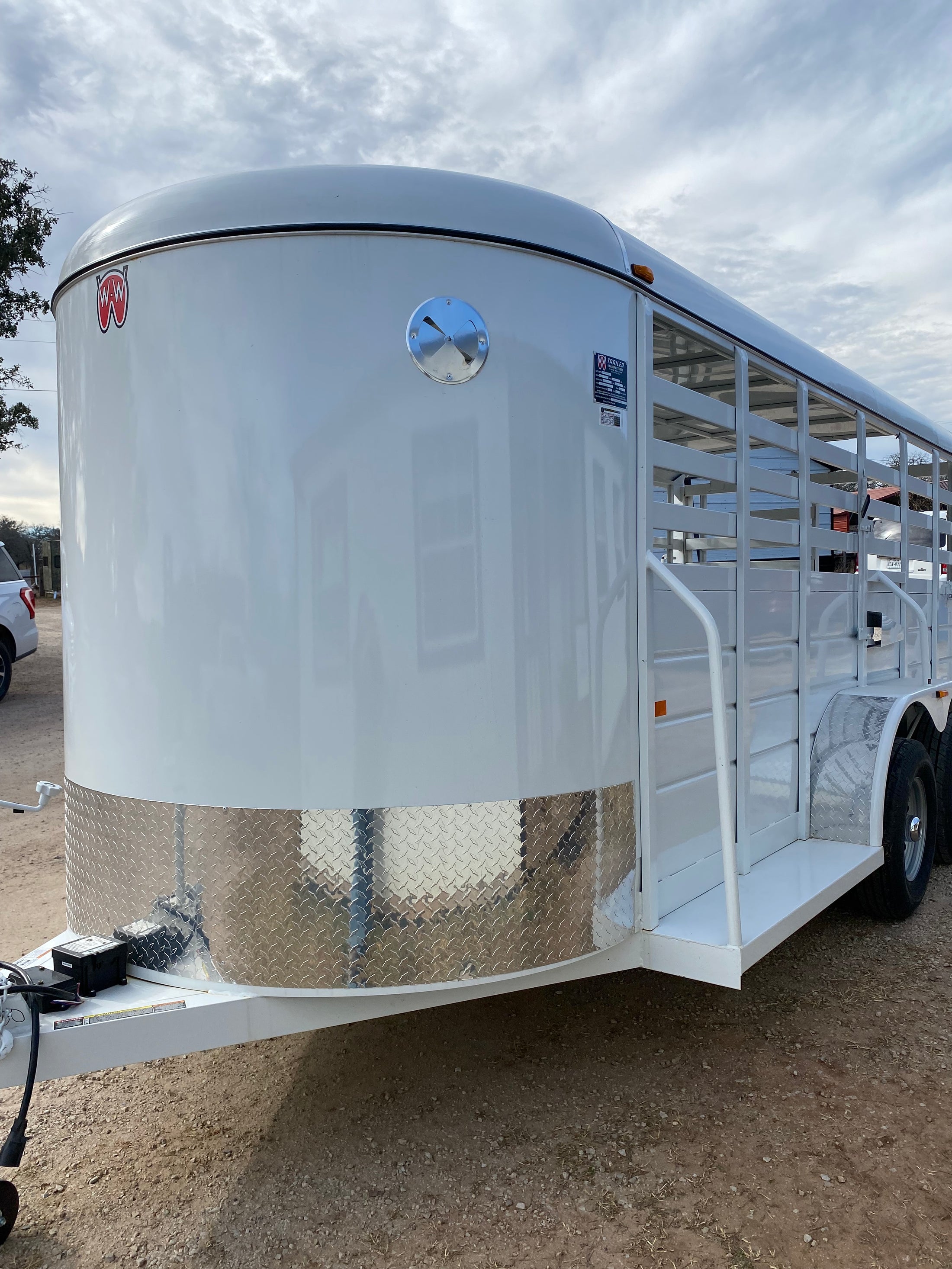 WW 5x14 2026 Livestock Trailer WHITE- 8206